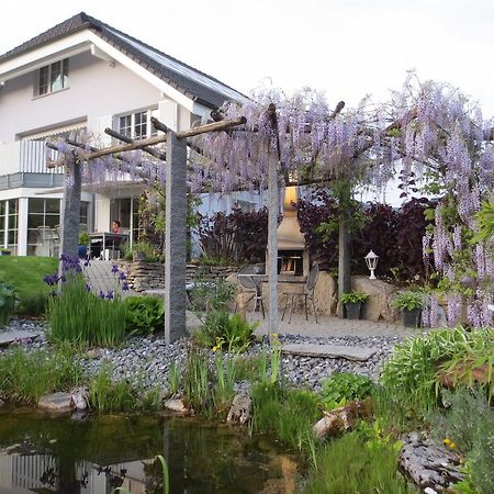 Bnb Villa Levanta Péry Buitenkant foto