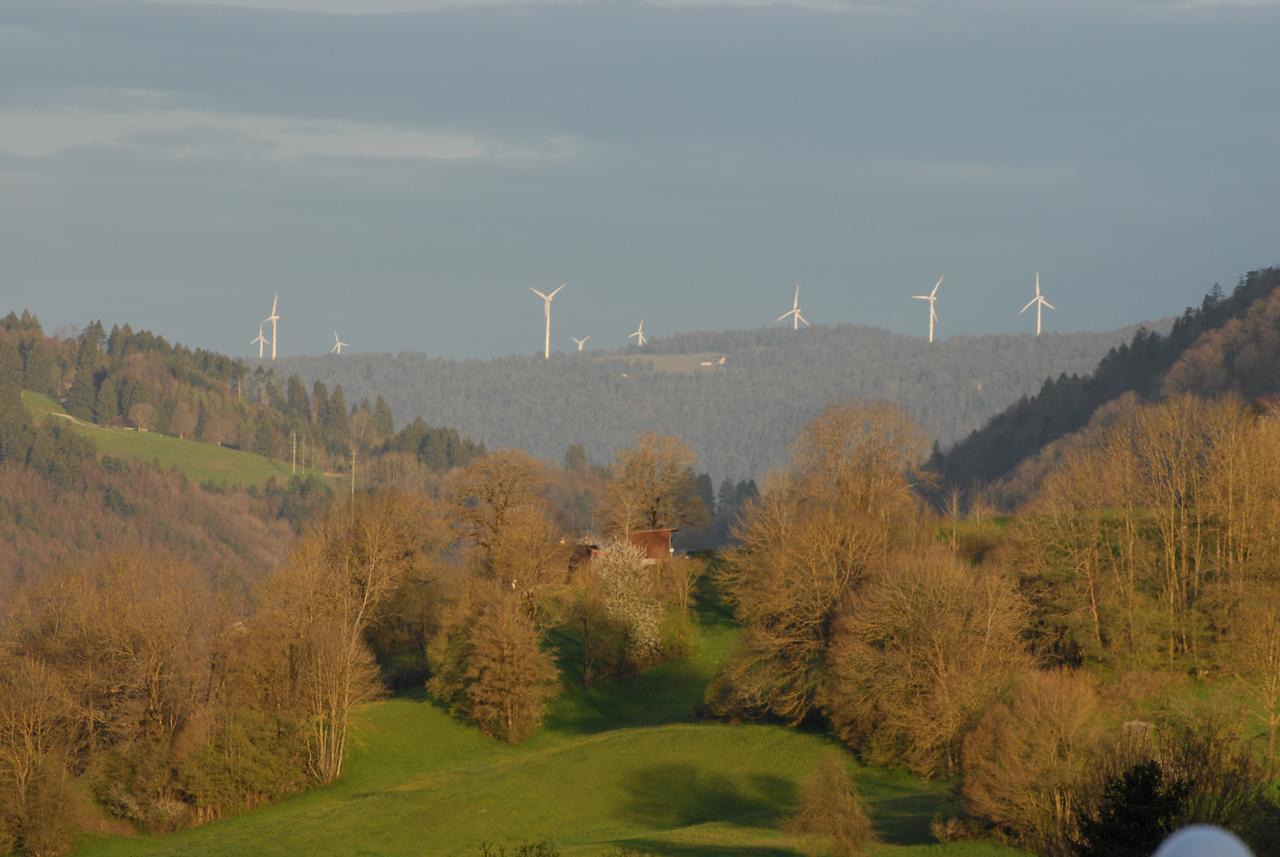 Bnb Villa Levanta Péry Buitenkant foto